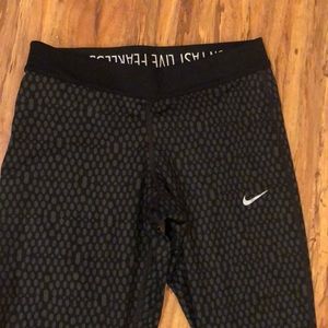 Nike Pants - Too small on me Nike Pants - Too small on me